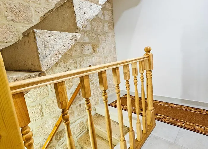 House Kucija Old Town Apartman *