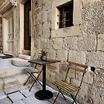 House Kucija Old Town