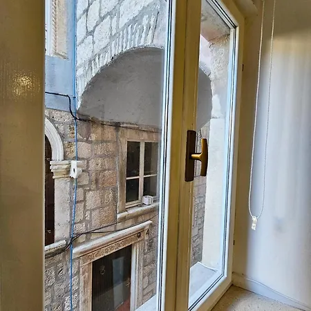 Apartamento House Kucija Old Town *