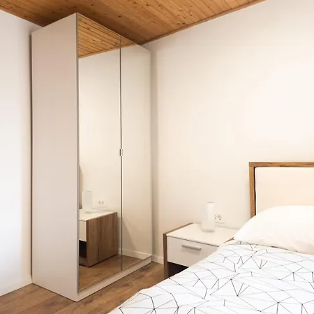 House Kucija Old Town *